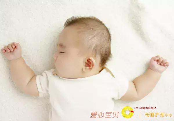 为什么宝宝不能睡整觉,深夜总醒?原因和方法都在这里了!