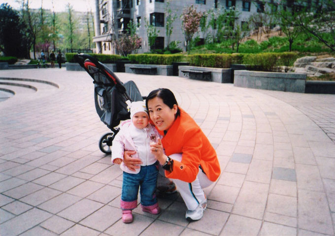 �������