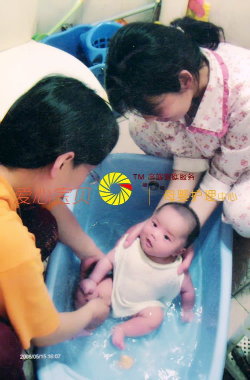 ���ı�����������Ա������8��ǰ������ϴ��