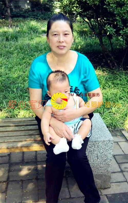保姆王小兰的育儿工作