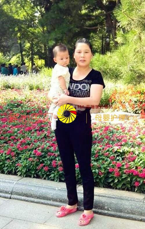家庭保姆王小兰喜欢带小宝宝