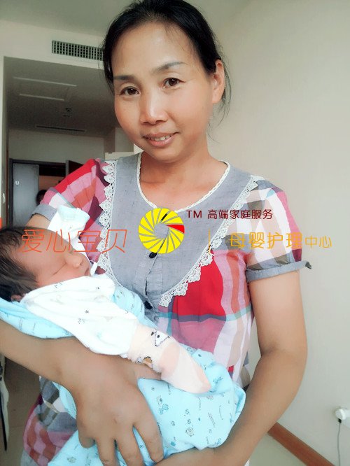 ��ͬ�ļ�ͥ����ͬ��Ӥ�����ḻ��ְҵ������רҵ��Ӥʦ�ı�Ҫ����