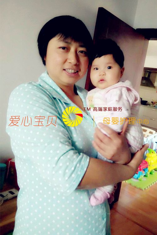 宝宝真结实,宝宝健康成长是一名育婴师的光荣。