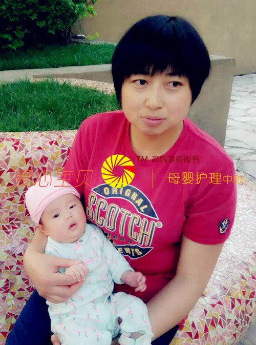 到公园嗮嗮太阳,补补钙,宝宝开心的长大。