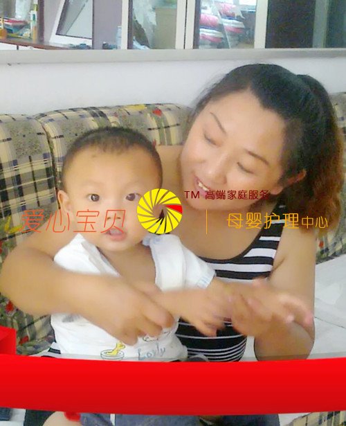 宝宝从1个月带到1岁多了。