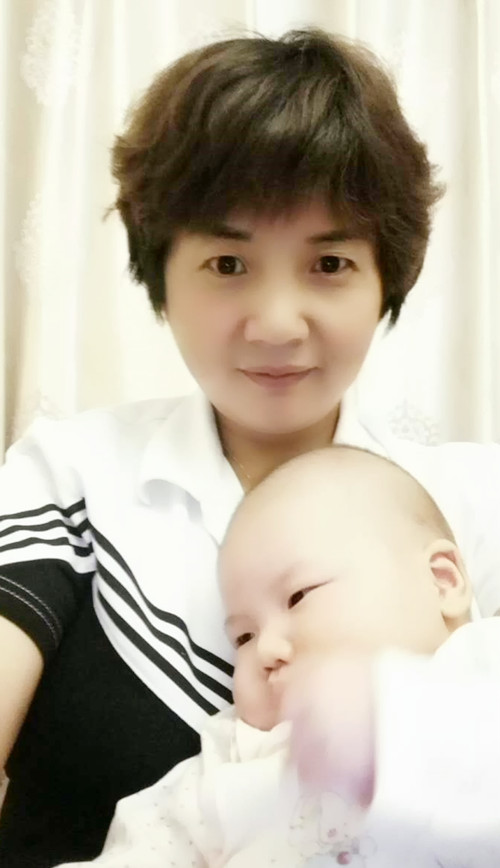 �������